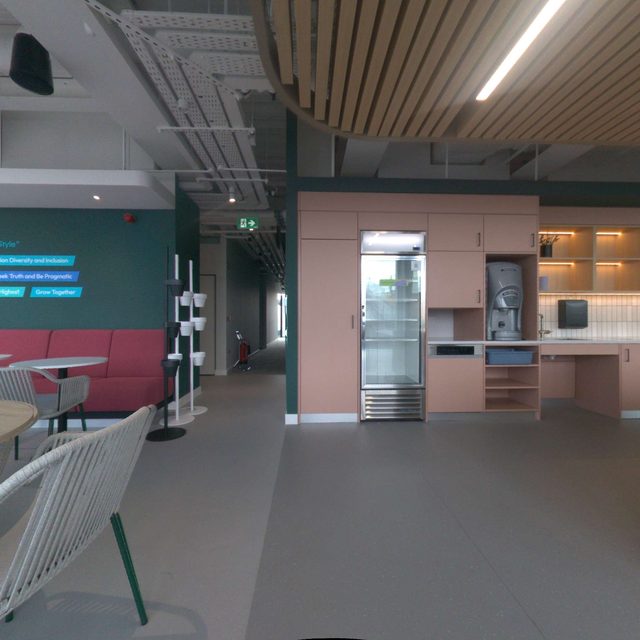 Level 5 Setup 002 · View 01