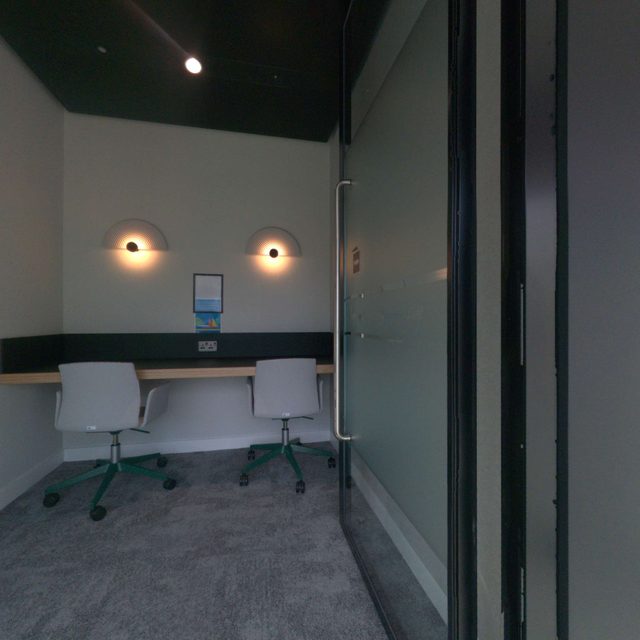 Level 4 Setup 043 · View 04